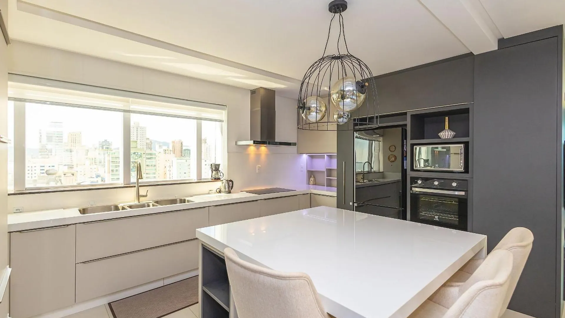 Infinity Paradise Residence | 180M Da Praia De Itapema Apartment